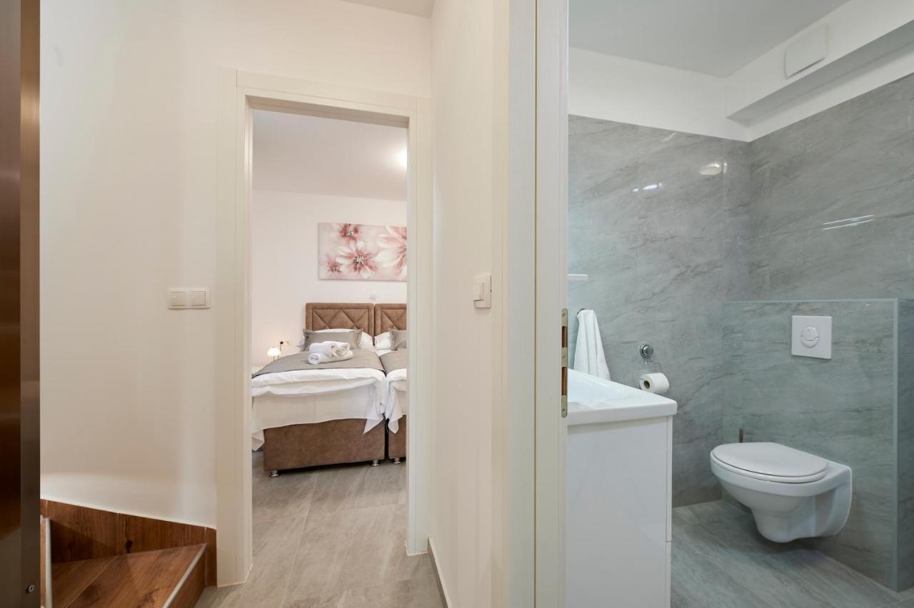 Apartment Gaby 3 Trogir Eksteriør billede